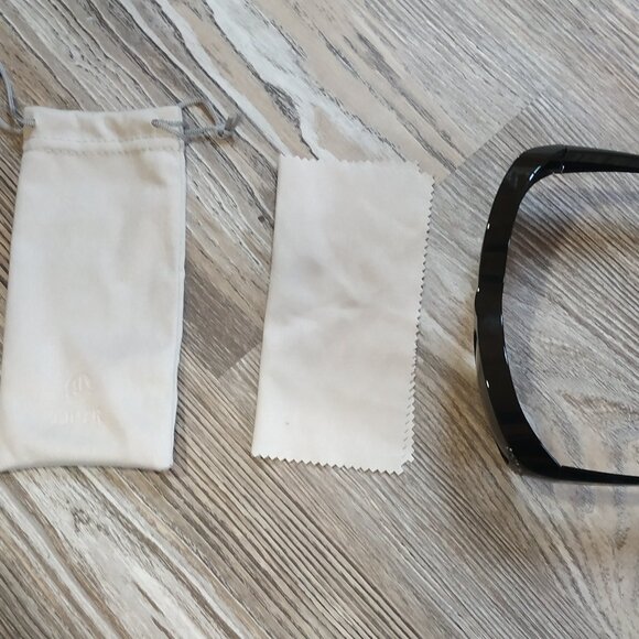 Fit-Over Polarized Sunglasses (fit over small prescription glasses) - Picture 7 of 8